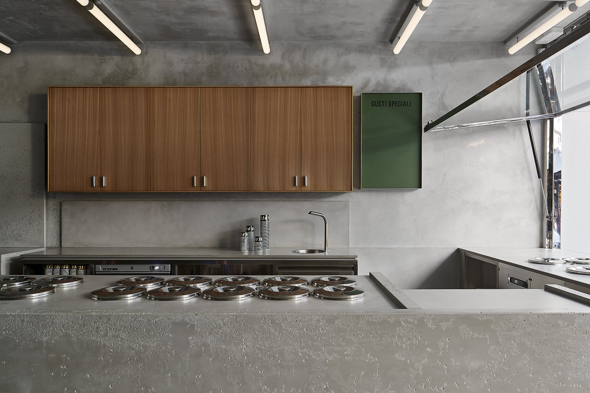 Interior photograph of Piccolina Degraves Street by Shannon McGrath